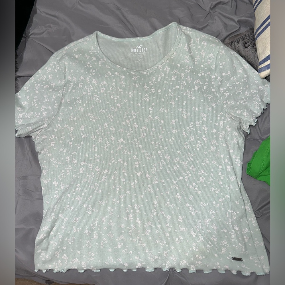 Hollister Baby Tee Ruffled